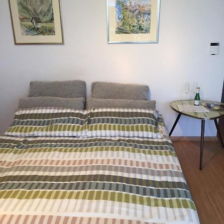 Chez Pio Apartment Муртен Екстериор снимка